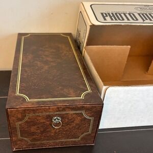 Vintage Holson Photo Memory Box | Faux Leather | 3.5 x 5 Photos | 200 Photos